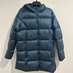 Eddie Bauer Navy Puffer Jacket